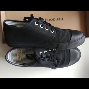 Bangs Low Tops - Size 8